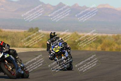 media/Oct-29-2022-CVMA (Sat) [[14c0aa3b66]]/Race 11 Amateur Supersport Open/